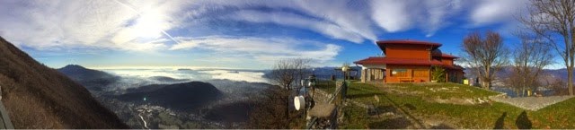 Foto panoramica dal monte sasso del ferro laveno mombello