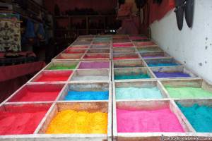 sette giorni in nepal colori naturali pigmenti per dipingere mandala cosa vedere nella valle di kathmandu