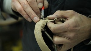 Bicycled la bicicletta realizzata con pezzi di macchine dismesse economia circolare