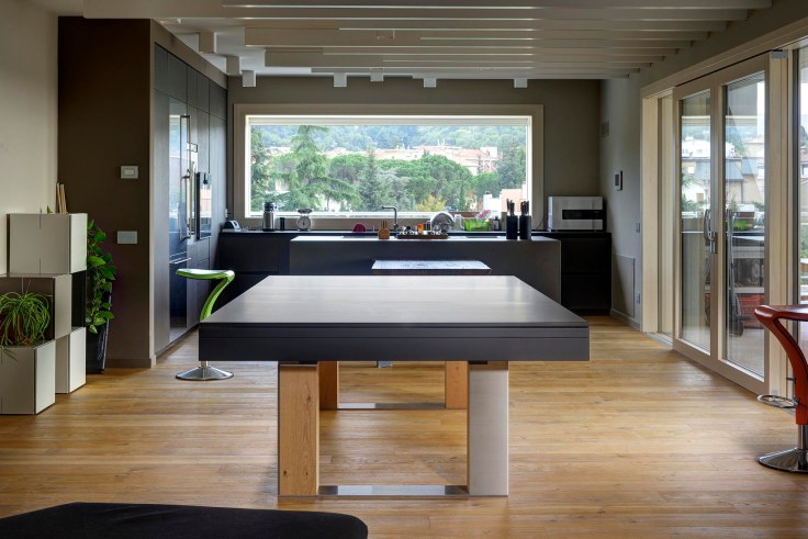 Biliardi Restaldi dal 1736 artigianato made in italy a roma in via di valle ricca 103 sede unica con esposizione di oltre 100 biliardi accessori calciobalilla ping pong juke box arredamento per circoli sala da pranzo case di lusso