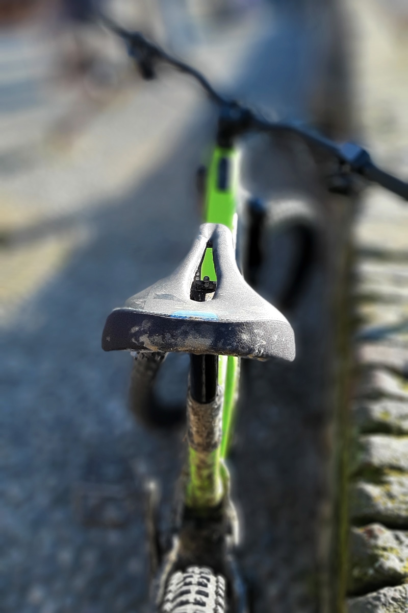 test selle italia x-land e-bike superflow sella specifica per mtb pedalata assistita specialized turbo levo